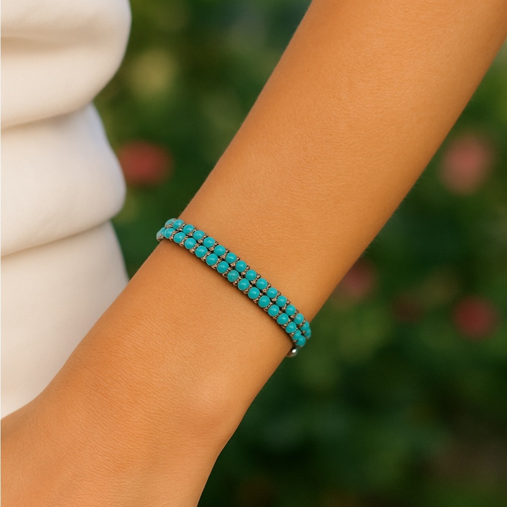 Chic Turquoise Beaded Bracelet